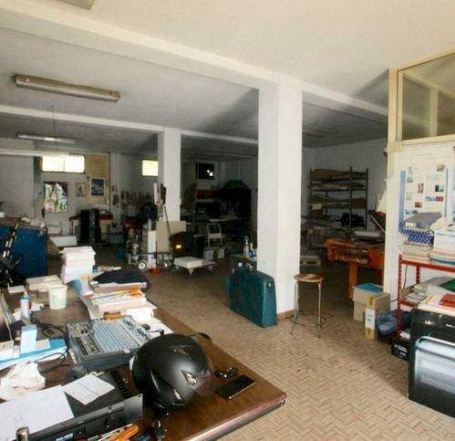 Magazzino Sarzana - foto 1