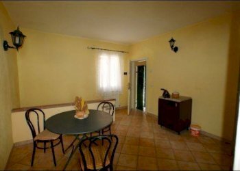 Independent house Ameglia - photo 2