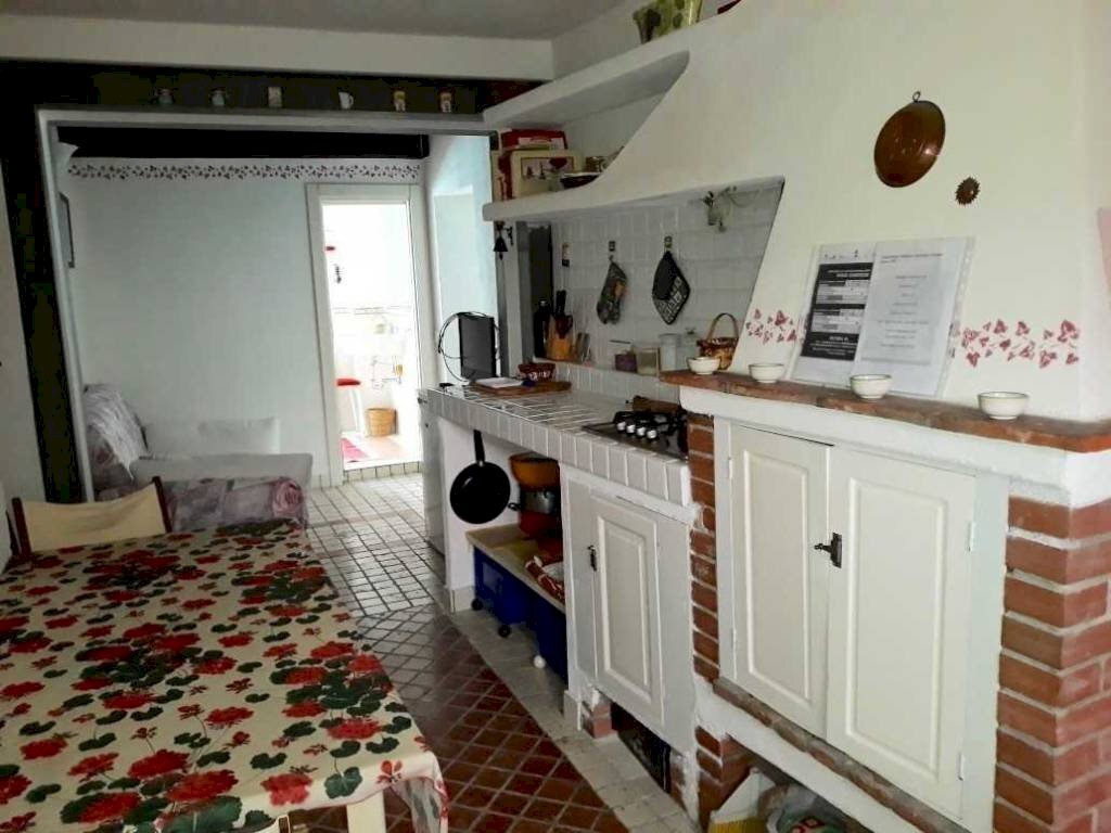 Three-room apartment via Antonio Gramsci, Vezzano Ligure - photo 3