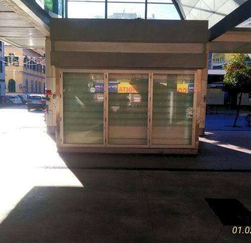 Negozio piazza Del Mercato, La Spezia - foto 1