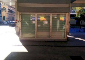 Negozio piazza Del Mercato, La Spezia - foto 1