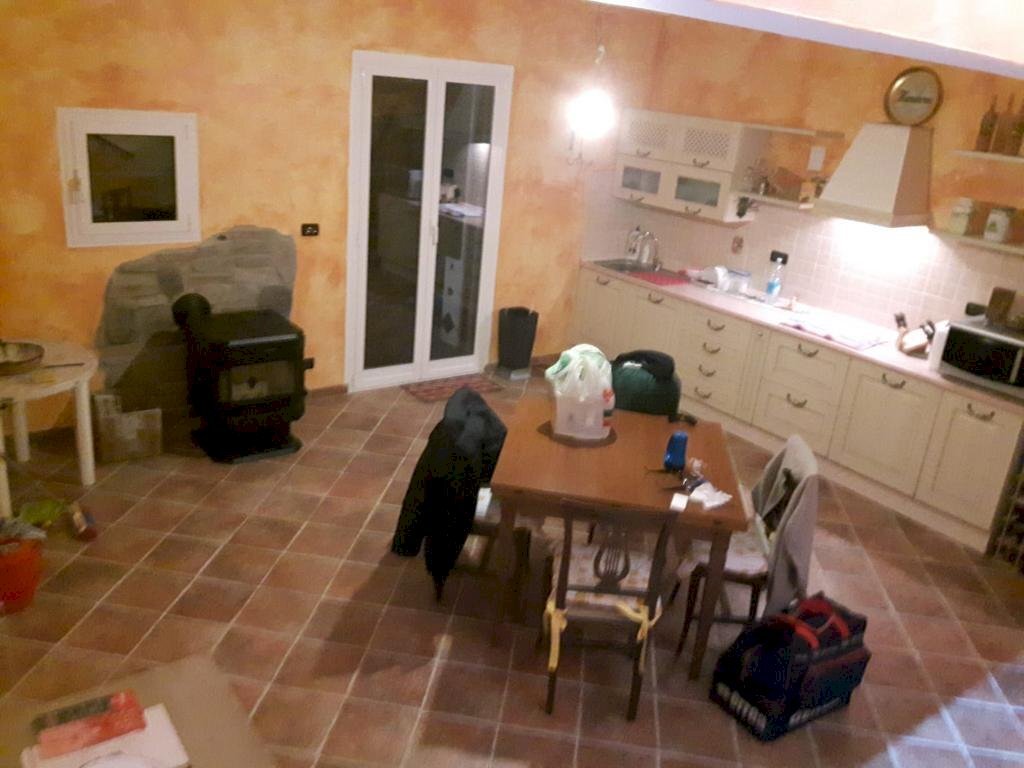 Immagine WhatsApp 2023-05-02 ore 12.18.02-16.jpg - Appartamento via Carlina  9/8, Urbe - foto 2