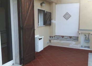 Immagine WhatsApp 2023-05-02 ore 12.18.02-08.jpg - Appartamento via Carlina  9/8, Urbe - foto 19