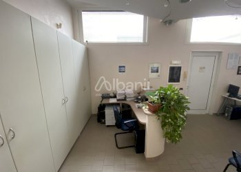 FC453_SARZANA_VENDITA _UFFICI (7).JPG - Ufficio Sarzana - foto 3