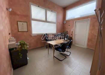 FC453_SARZANA_VENDITA _UFFICI (6).JPG - Ufficio Sarzana - foto 9