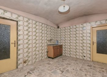 Front 1.JPG - Porzione di casa via salvatore mura 18, Front - foto 12