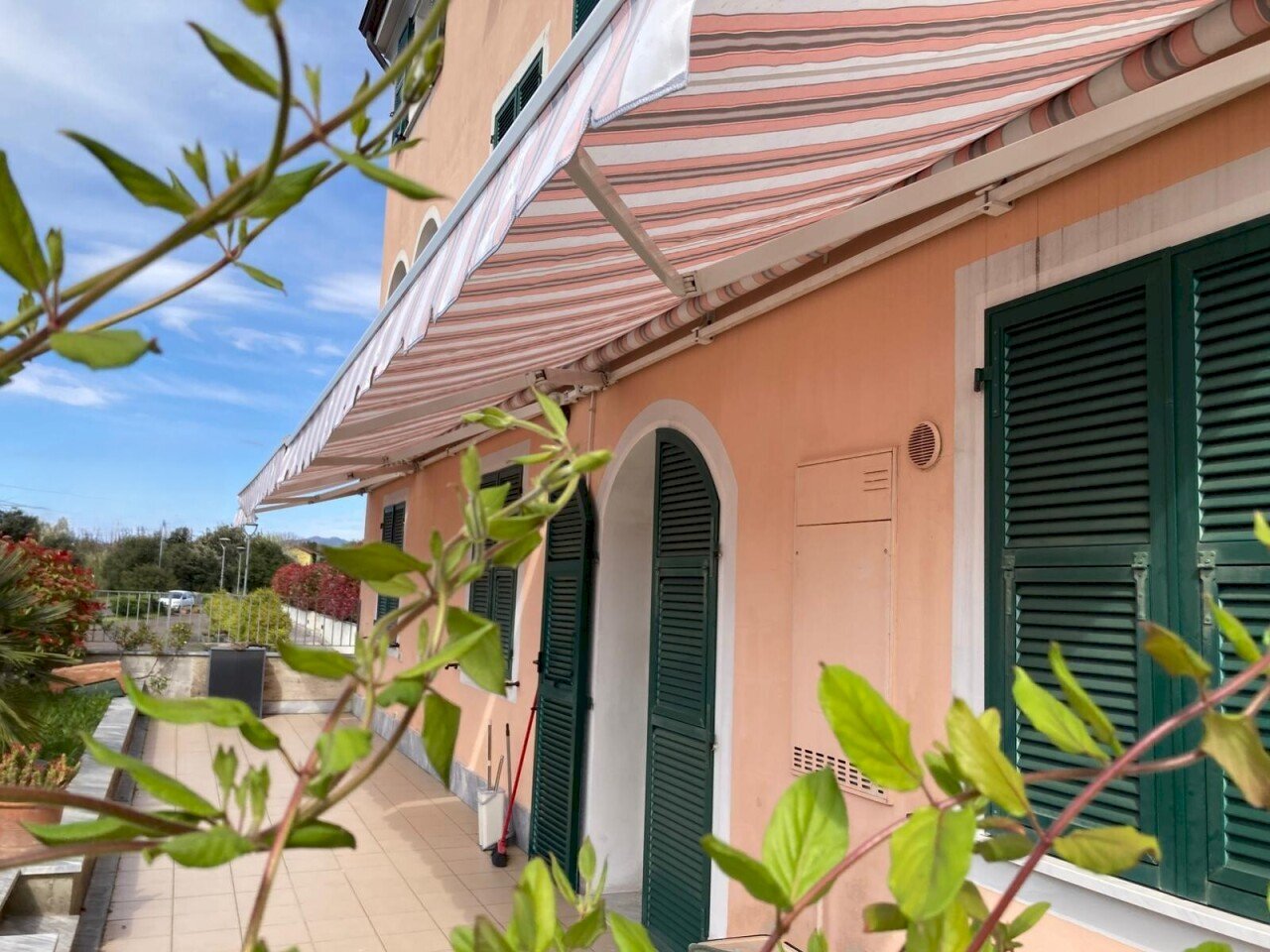 0cac2af1-238b-4dd0-8a77-e8f5d00ef1ec.jpg - Four-room apartment Sarzana - photo 1