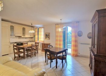 20240118_122859(1).jpg - Quadrilocale Sarzana - foto 1