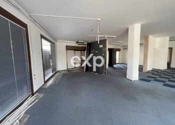 Negozio Piazza de Gasperi, Casarsa della Delizia - foto 15