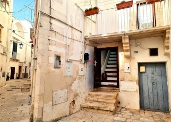 One-room apartment Via Alfieri, Martina Franca - photo 1