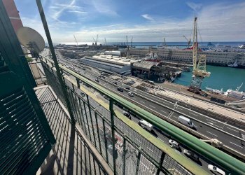 Two-room apartment Genova - photo 8