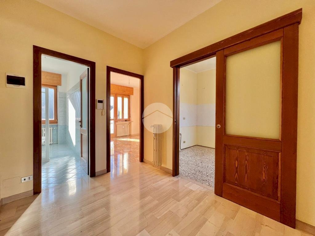 Trilocale Via torino, Lanzo Torinese - foto 1