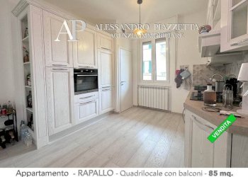 Ampio e luminoso soggiorno con balcone - Quadrilocale Rapallo - foto 12