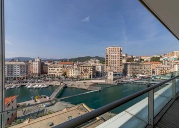 mg 6380 hdr - Four-room apartment via Chiodo, Savona (neighborhood Centro storico) - photo 14