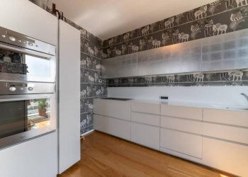 mg 6387 hdr - Four-room apartment via Chiodo, Savona (neighborhood Centro storico) - photo 17