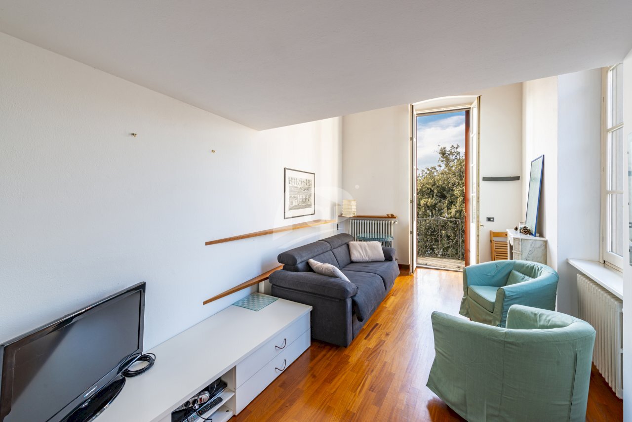 SOGGIORNO - Three-room apartment Viale De Angeli 4, Laveno-Mombello - photo 2