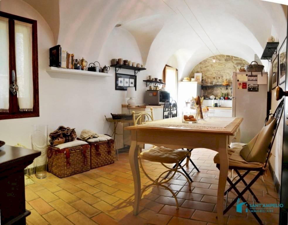 Cucina - Trilocale Dolceacqua - foto 3