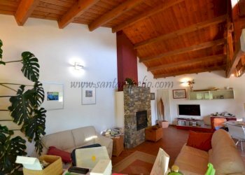 1585-30-soggiorno.caminetto.4 - Villa strada nerussi, Soldano - foto 22