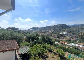 Vista - Four-room apartment via generale vincenzo rossi, 55, Bordighera - photo 1