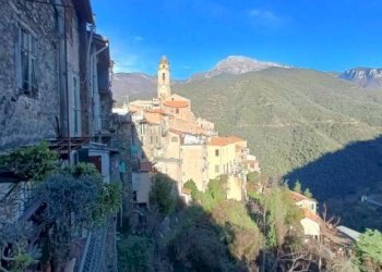 Vista - Villa via Roma, 1, Castel Vittorio - foto 3