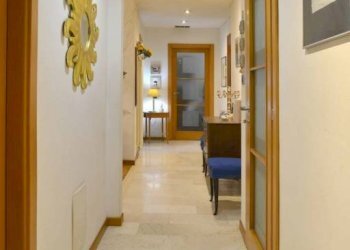 Corridoio - Four-room apartment via al mercato, Bordighera - photo 10