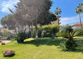 photo_5832614555346385914_y - Three-room apartment corso Europa, Bordighera - photo 2