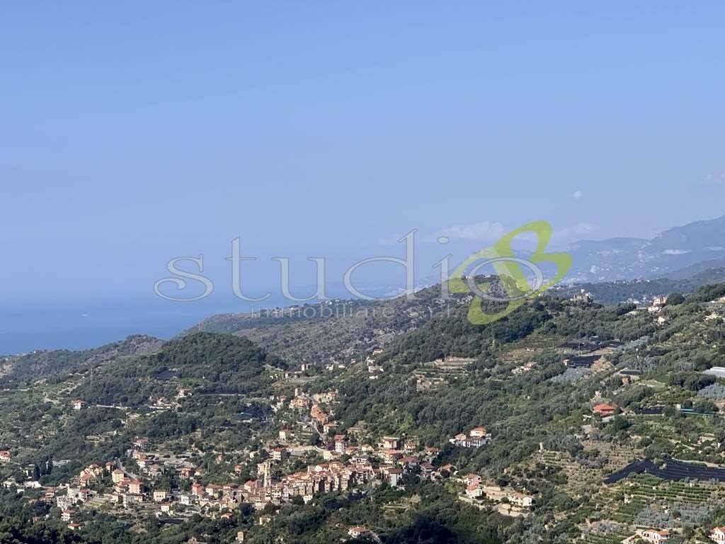 Vista - Attic corso Bernardo Leone, snc, Seborga - photo 1