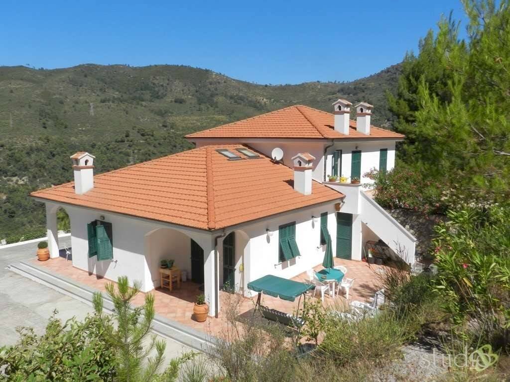 Facciata - Villa strada della Villa, Seborga - foto 2