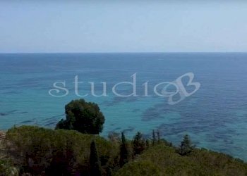 Villa via Toscanini, snc, Ventimiglia - foto 1