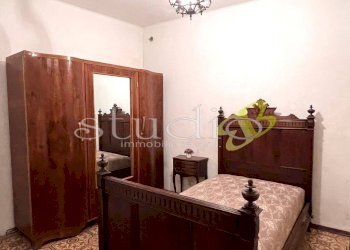 Appartamento via Camillo Benso di Cavour, Apricale - foto 6