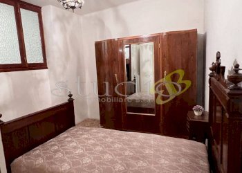 Appartamento via Camillo Benso di Cavour, Apricale - foto 7