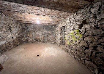 Appartamento via Camillo Benso di Cavour, Apricale - foto 8