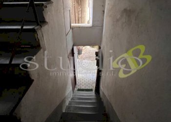 Appartamento via Camillo Benso di Cavour, Apricale - foto 12