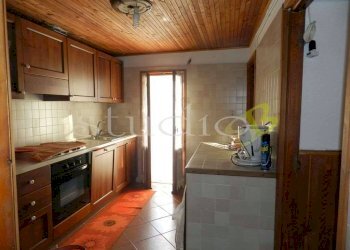 Cucina - Trilocale strada per Negi, Seborga - foto 5