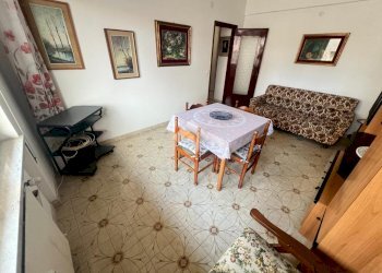 Four-room apartment Via dei Levantino, Albisola Superiore - photo 11