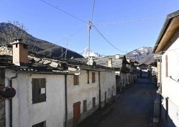 Casa semi indipendente Via San Firmino, 21, Paesana - foto 2