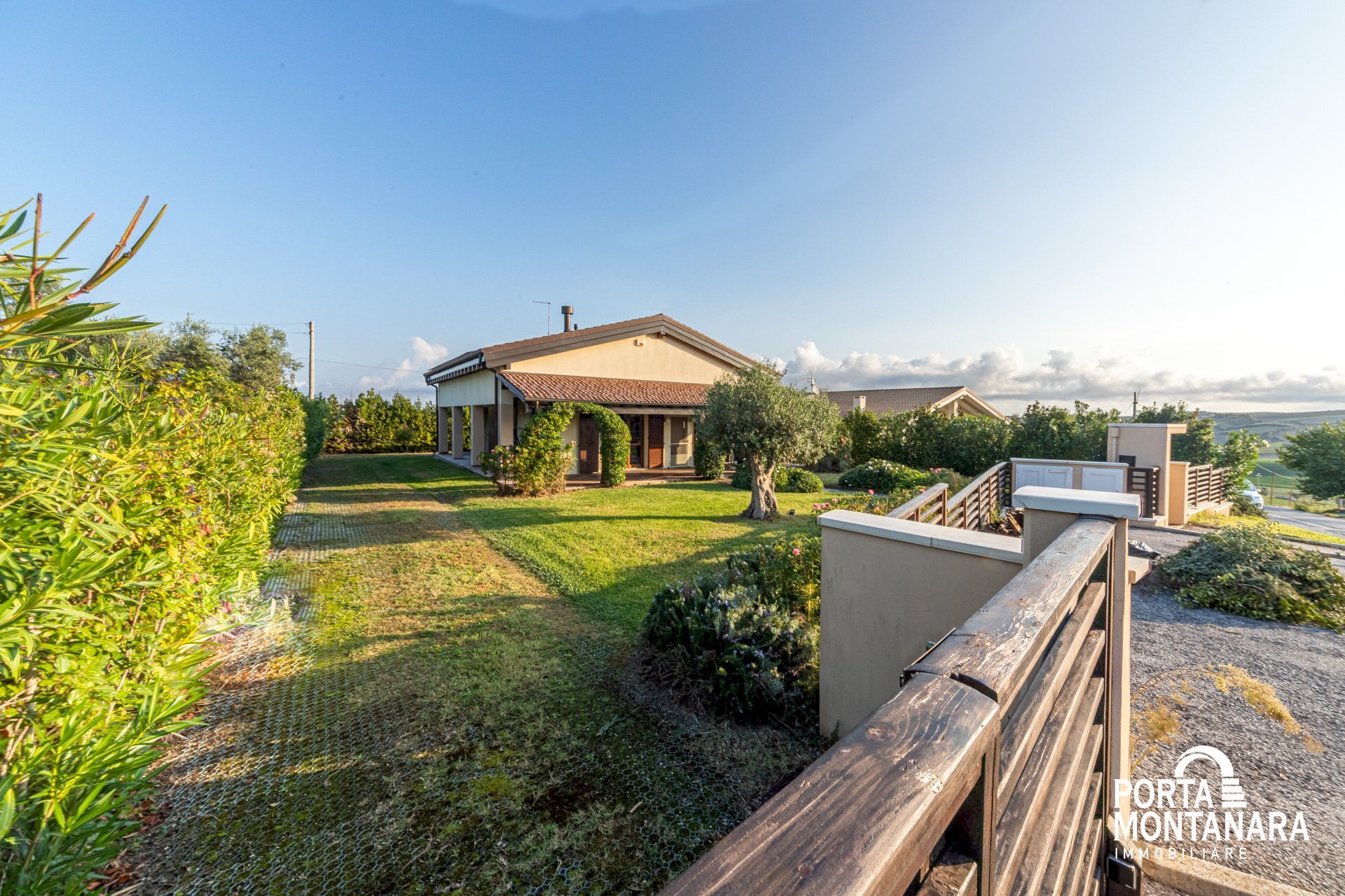 Villa Coriano - foto 1