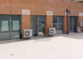 Esterno Retro - Negozio piazza Europa n. 6, Verucchio - foto 8