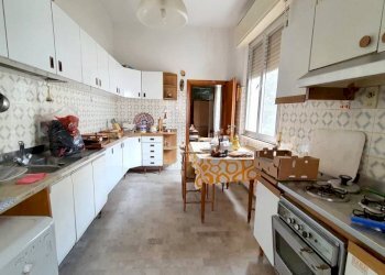 CUCINA - Appartamento Rimini - foto 2