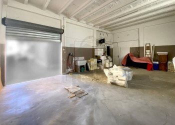 Deposito - Negozio via Marecchiese, Rimini - foto 7