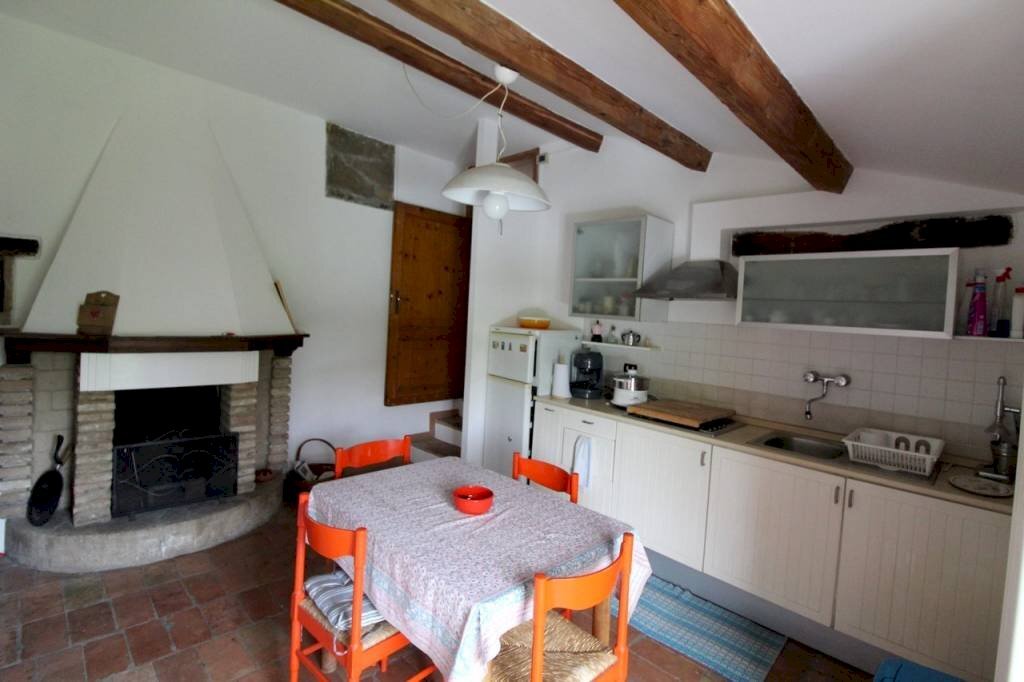 Cucina - Casa indipendente San Leo - foto 1