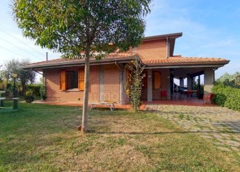 Esterno - Villa via Canale, Coriano - foto 2