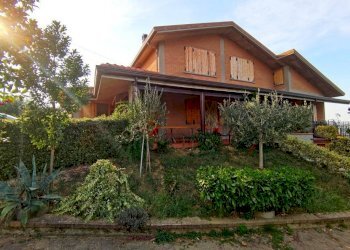 Esterno - Villa via Canale, Coriano - foto 44