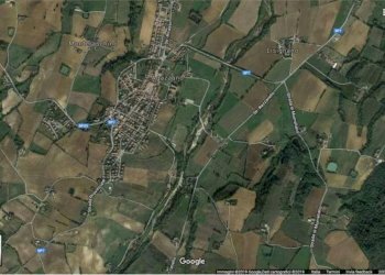 screencapture-google-maps-place-29010-Agazzano-PC- - Terreno residenziale Agazzano - foto 1