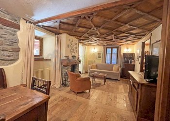 AFFITTO COURMAYEUR - SOGGIORNO E ZONA PRANZO - Bilocale Courmayeur - foto 2