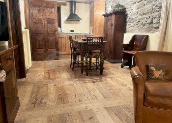 AFFITTO COURMAYEUR - SOGGIORNO E ZONA PRANZO - Bilocale Courmayeur - foto 6