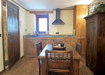 AFFITTO COURMAYEUR - CUCINA E ZONA PRANZO - Bilocale Courmayeur - foto 7