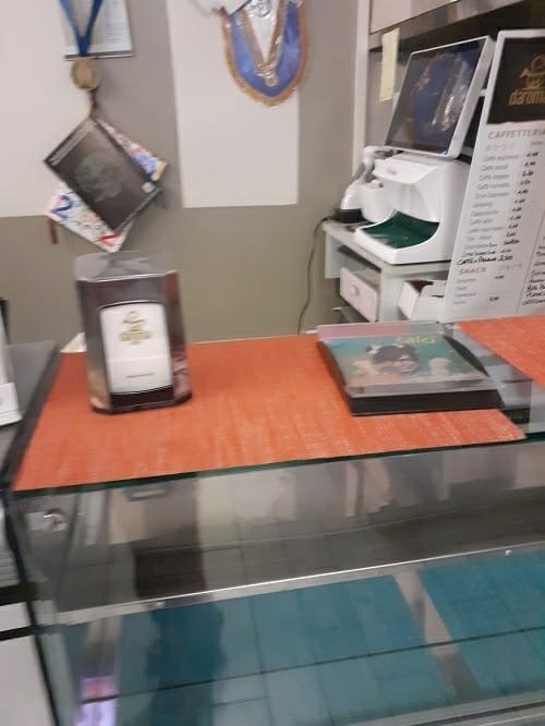 thumbnail_2f294612-efa1-4419-908a-a999a51ce2c9.jpg - Ice cream shop Piazza Vittorio Veneto 8, Carrara - photo 2