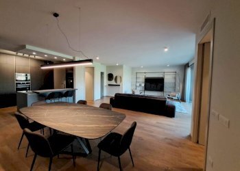 20241028_143335.jpg - Quadrilocale Via Dei Farnese 14, Parma - foto 7