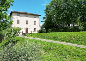vendesi villa ristrutturata luccaDJI_0700.JPG - Villa Via per Gattaiola e Meati 598/A, Lucca - foto 5